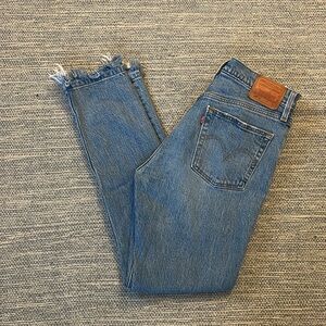 Levi's 501 Frayed Cuff Size 27 Light Blue Jeans